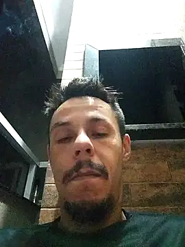 Snapshot of Santanacumxplod chatting on 09/19/25, 02:35 Santanacumxplod online show from 09/19/25, 02:35