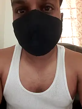 Snapshot of Chennaibull15 chatting on 01/31/25, 04:47 Chennaibull15 online show from 01/31/25, 04:47