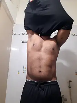 Snapshot of Chennaibull15 chatting on 02/13/25, 05:44 Chennaibull15 online show from 02/13/25, 05:44