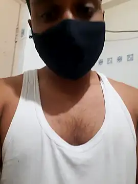 Snapshot of Chennaibull15 chatting on 02/25/25, 08:41 Chennaibull15 online show from 02/25/25, 08:41