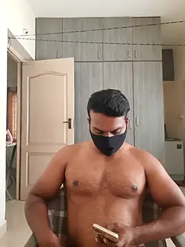 Snapshot of Chennaibull15 chatting on 03/08/25, 08:44 Chennaibull15 online show from 03/08/25, 08:44