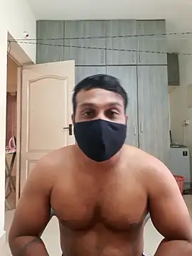 Snapshot of Chennaibull15 chatting on 03/17/25, 12:04 Chennaibull15 online show from 03/17/25, 12:04