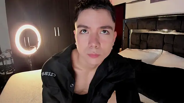 alanblack1 online show from 03/02/26, 01:18