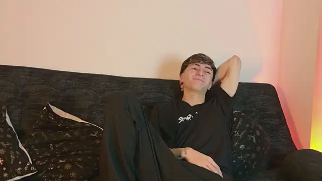 ethan and ava online show from 02/13/26, 02:40