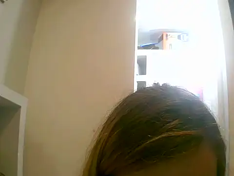 VittoriaTaylor online show from 02/02/26, 07:23