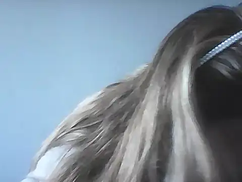 VittoriaTaylor online show from 06/17/26, 01:34
