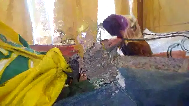 Snapshot of bwcbeat83 chatting on 11/09/25, 10:52 bwcbeat83 online show from 11/09/25, 10:52