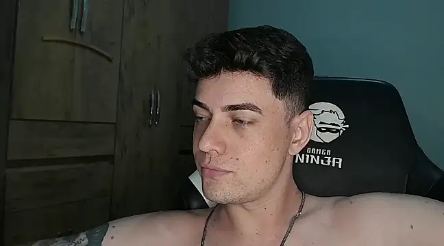 Dyllan   online show from 01/24/25, 01:45