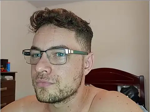 Dyllan   online show from 04/16/26, 05:14