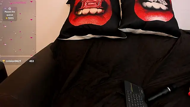 Snapshot of NicolettaLima chatting on 03/05/25, 11:27 NicolettaLima online show from 03/05/25, 11:27