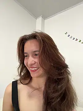 Bella still online show from 07/18/26, 01:37