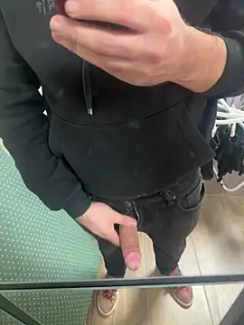 Klaus298 online show from 03/17/26, 02:31