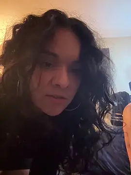 Snapshot of hornycouple818 chatting on 09/26/25, 09:46 hornycouple818 online show from 09/26/25, 09:46