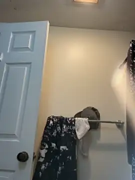 hornycouple818 online show from 02/09/26, 02:43