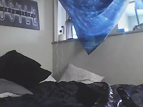 RootedStatus online show from 04/19/26, 05:45