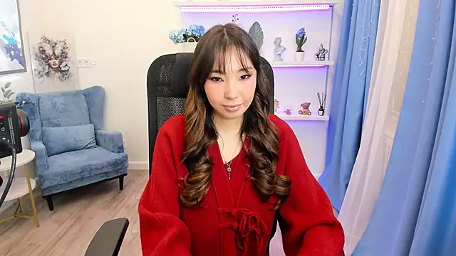 AnnaReyla online show from 01/18/26, 11:25