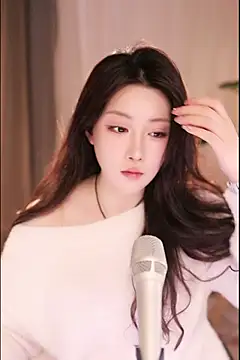 Dou-Dou-er online show from 03/04/25, 07:41