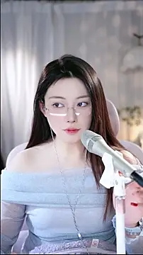 Dou-Dou-er online show from 01/19/26, 03:32