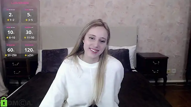 Snapshot of blondyriss chatting on 03/08/25, 09:18 blondyriss online show from 03/08/25, 09:18