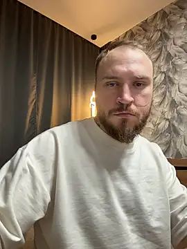  XxX-XxX  online show from 11/10/25, 04:17