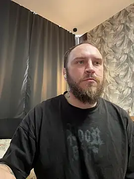  XxX-XxX  online show from 05/17/26, 11:39