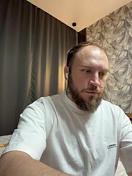 Snapshot of _XxX-XxX_ chatting on 06/29/26, 07:47 XxX-XxX online show from 06/29/26, 07:47