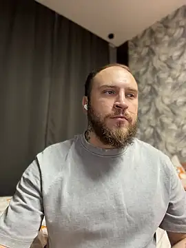 Snapshot of _XxX-XxX_ chatting on 07/02/26, 01:16 XxX-XxX online show from 07/02/26, 01:16