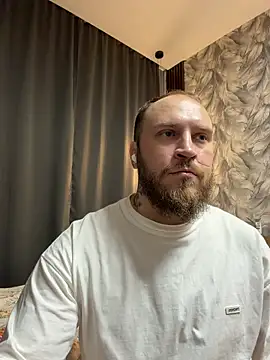 Snapshot of _XxX-XxX_ chatting on 07/27/26, 05:42 XxX-XxX online show from 07/27/26, 05:42
