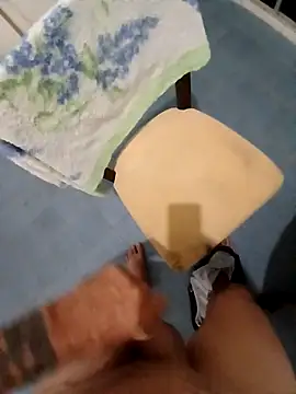 jacaranduba07 online show from 12/23/25, 09:29