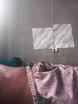 LaneYam online show from 04/15/26, 08:10