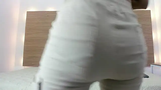 LucyCanel online show from 02/27/25, 02:10