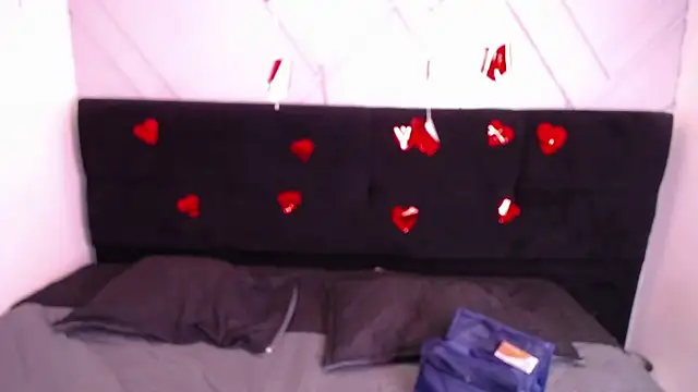 Snapshot of dalmonn_lennoxx chatting on 02/13/25, 06:38 dalmonn lennoxx online show from 02/13/25, 06:38