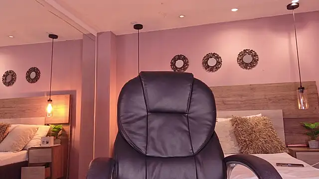 ArianaGolden online show from 07/17/26, 03:29