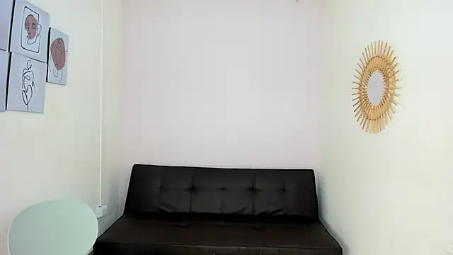 Juliane su online show from 02/11/25, 08:31