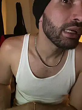 darkdesire 01 online show from 02/02/25, 12:09