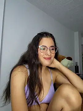 baaby-miiaa online show from 02/25/25, 03:31