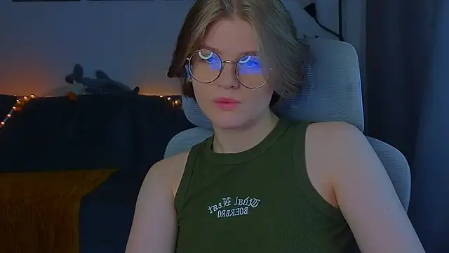  JessieVibes online show from 10/24/25, 12:45