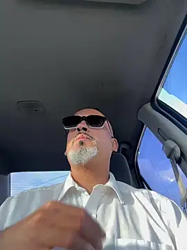 Snapshot of TheConfidentialClub chatting on 01/17/25, 09:28 TheConfidentialClub online show from 01/17/25, 09:28