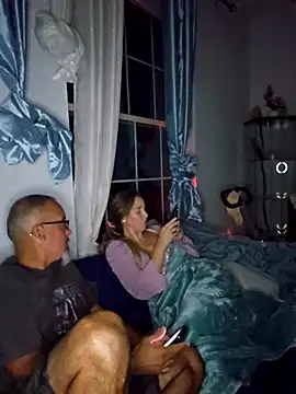 Snapshot of TheConfidentialClub chatting on 10/14/25, 03:29 TheConfidentialClub online show from 10/14/25, 03:29