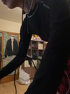 Snapshot of mollyEXD chatting on 11/17/25, 08:36 mollyEXD online show from 11/17/25, 08:36