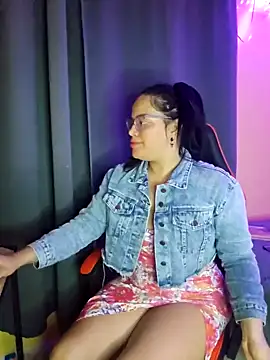 Snapshot of katrina29 chatting on 01/19/25, 02:25 katrina29 online show from 01/19/25, 02:25