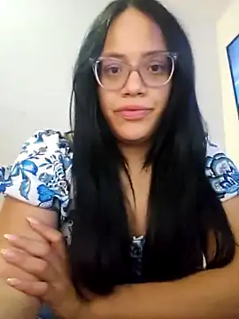 Snapshot of katrina29 chatting on 02/19/25, 03:27 katrina29 online show from 02/19/25, 03:27