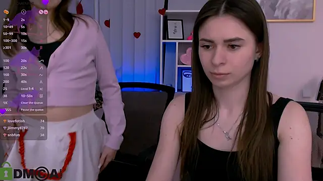 Snapshot of flora_ri chatting on 03/18/25, 05:10 flora ri online show from 03/18/25, 05:10