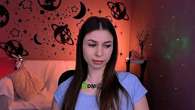 flora ri online show from 04/06/26, 06:14