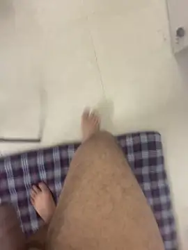 YourSuperTanya online show from 12/17/25, 08:04