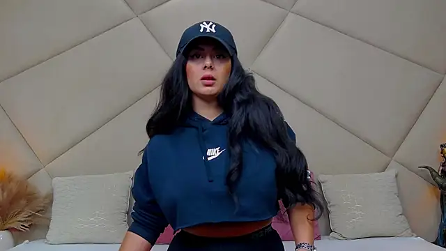 ChloeFrost online show from 09/20/25, 04:57