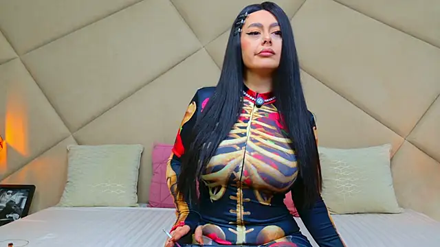 ChloeFrost online show from 03/25/26, 06:08