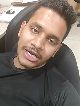 Snapshot of xx54362 chatting on 03/13/25, 05:18 xx54362 online show from 03/13/25, 05:18