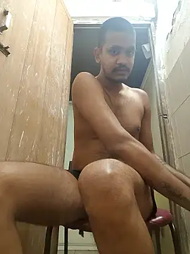 Snapshot of xx54362 chatting on 01/12/26, 11:04 xx54362 online show from 01/12/26, 11:04