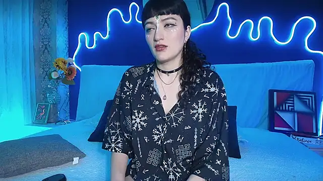 JeanneSabatier online show from 04/04/26, 07:33